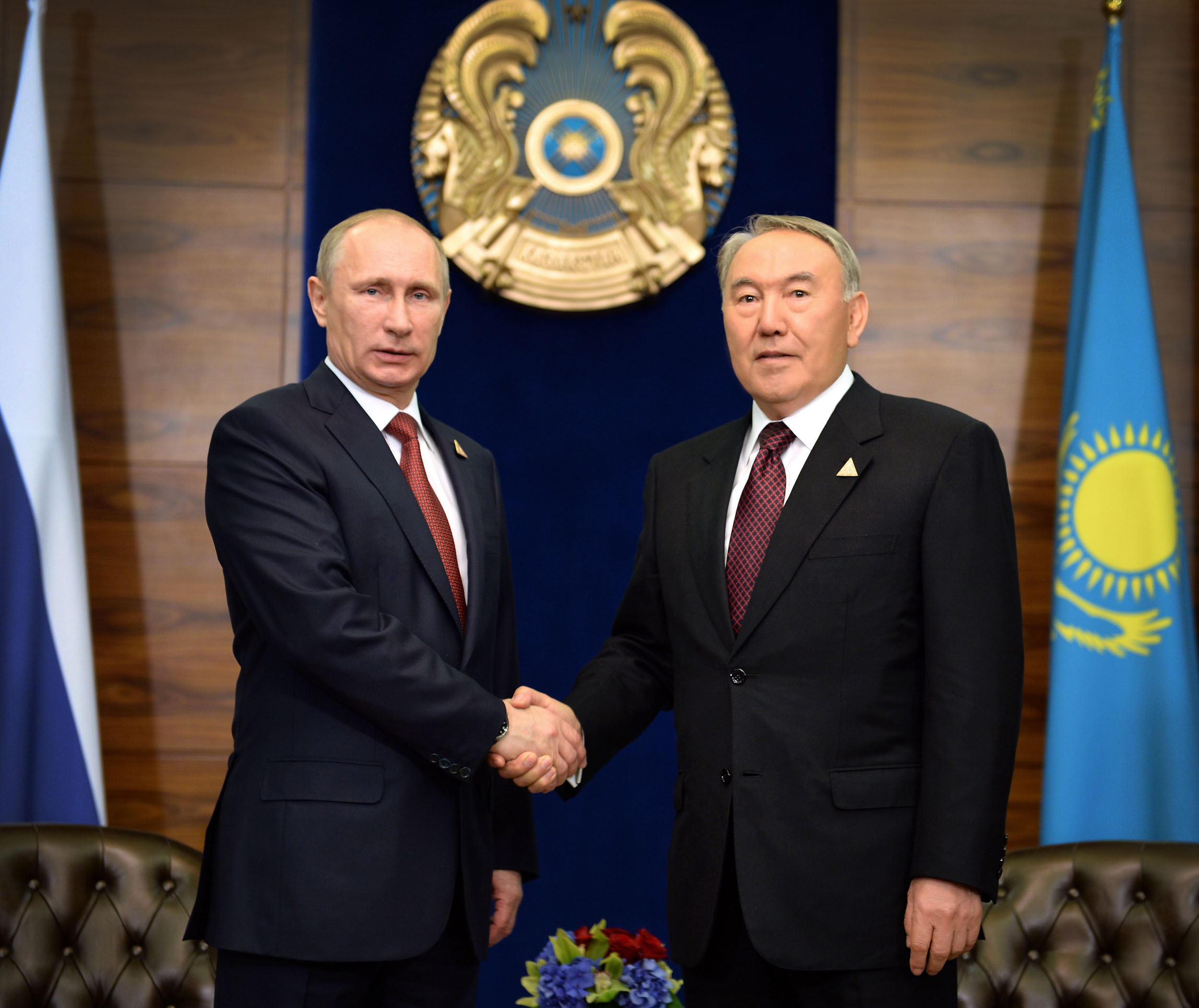  Nazarbayev held a telephone conversation with Putin