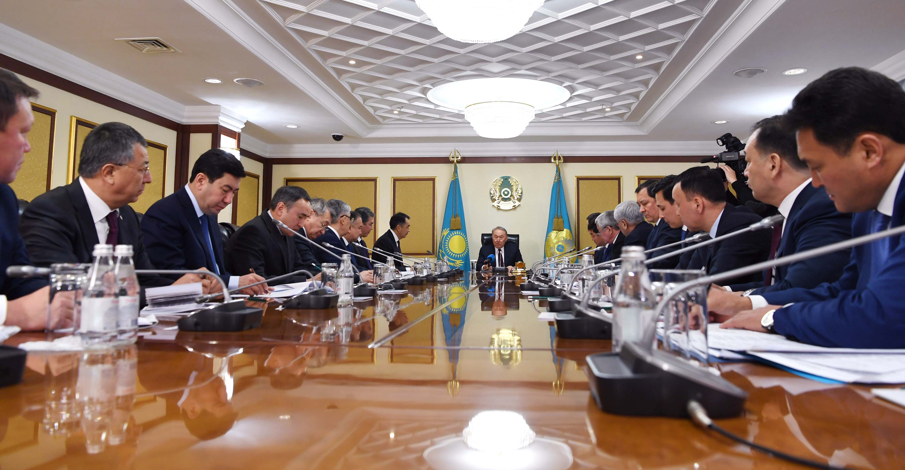 Kazakh President met with akims of Astana, Almaty and regions