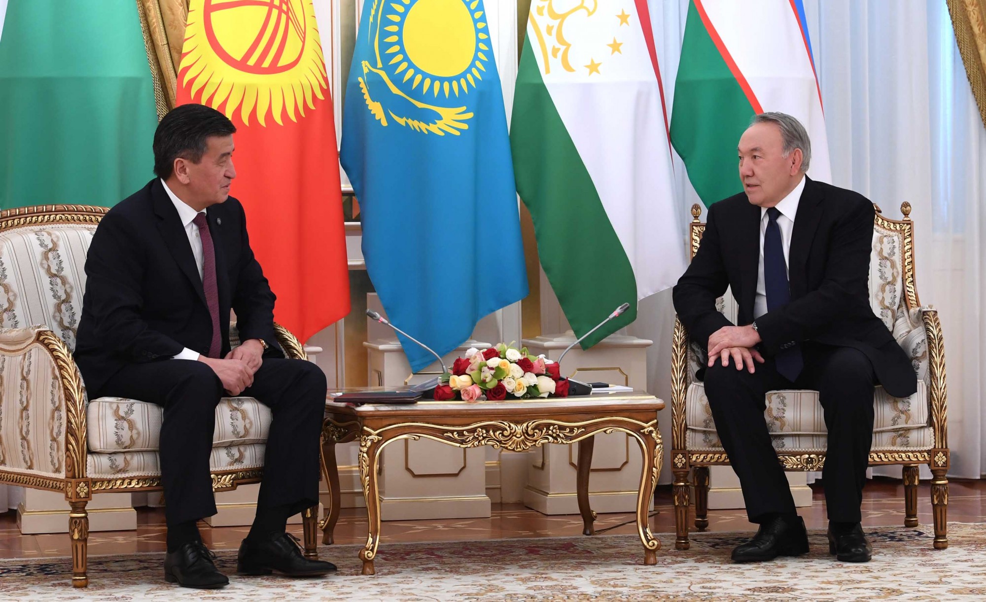 Kazakh President meets with Kyrgyz President in Akorda