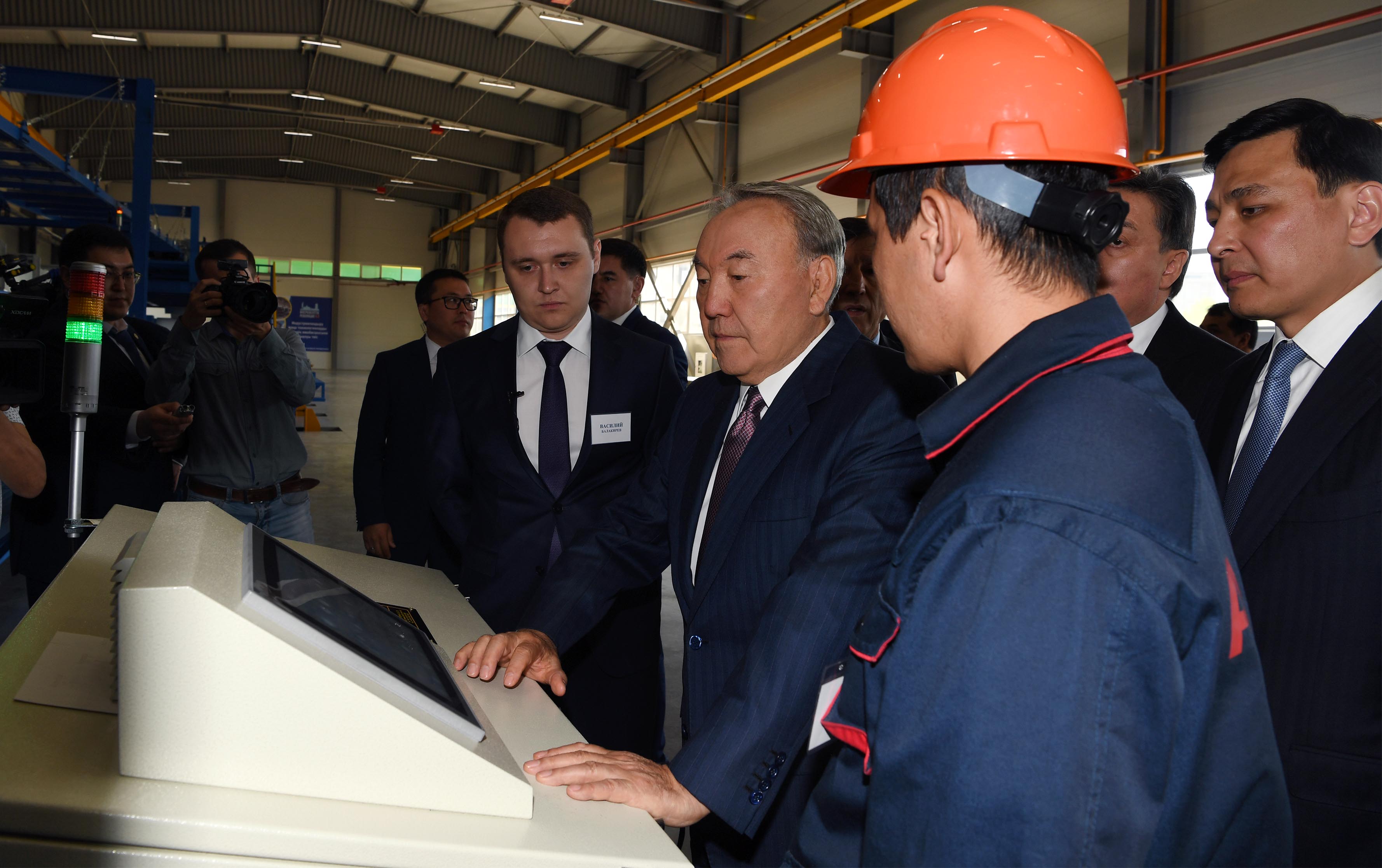 Nursultan Nazarbayev visits Agran LLP Company