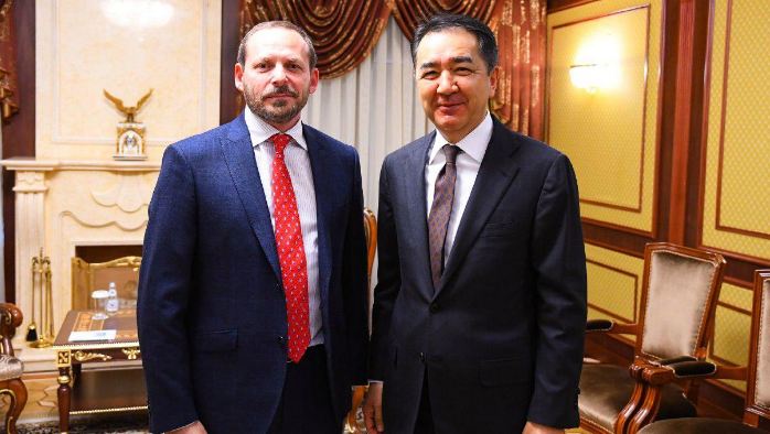 Bakytzhan Sagintayev meets with Co-Founder and Head of Yandex, A. Volozh