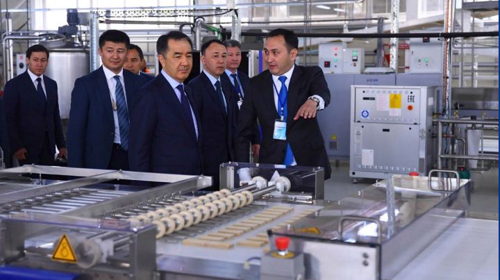 Kazakh PM visits a number of facilities in Kostanay region