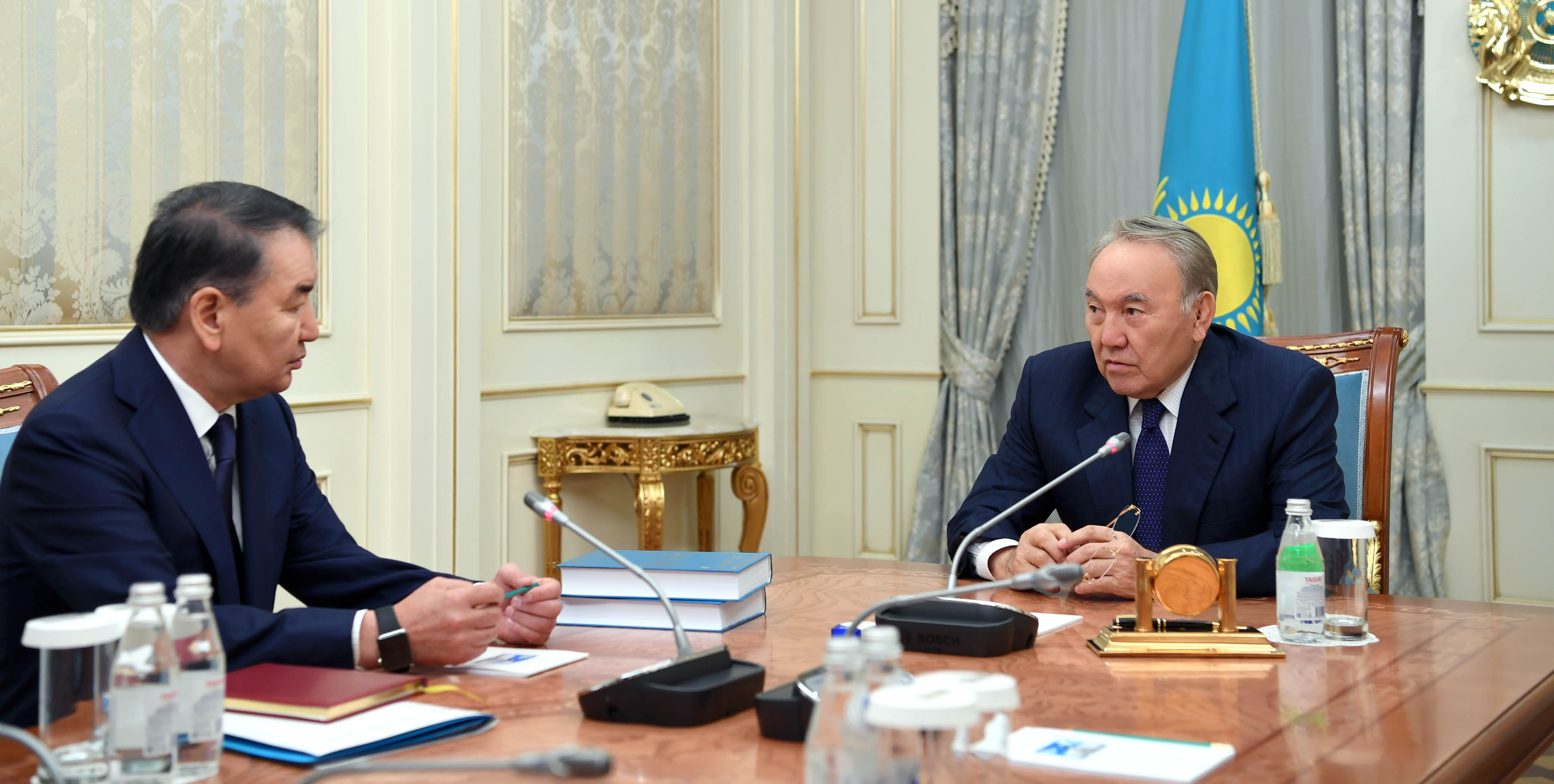 The Head of State meets with Chairman of Constitutional Council Kairat Mami