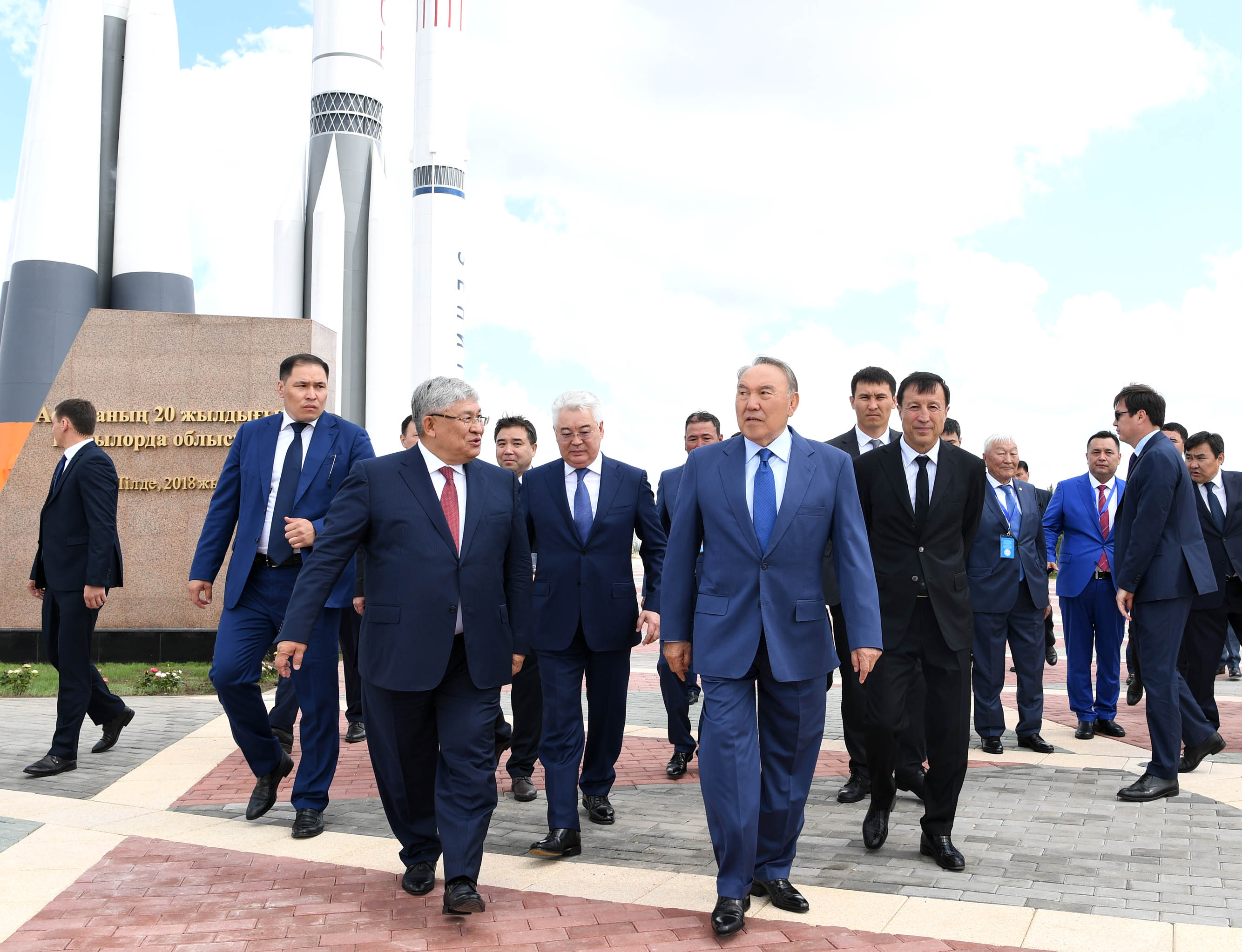 Nursultan Nazarbayev visits an open exposition of the Rocket and Space Equipment Museum