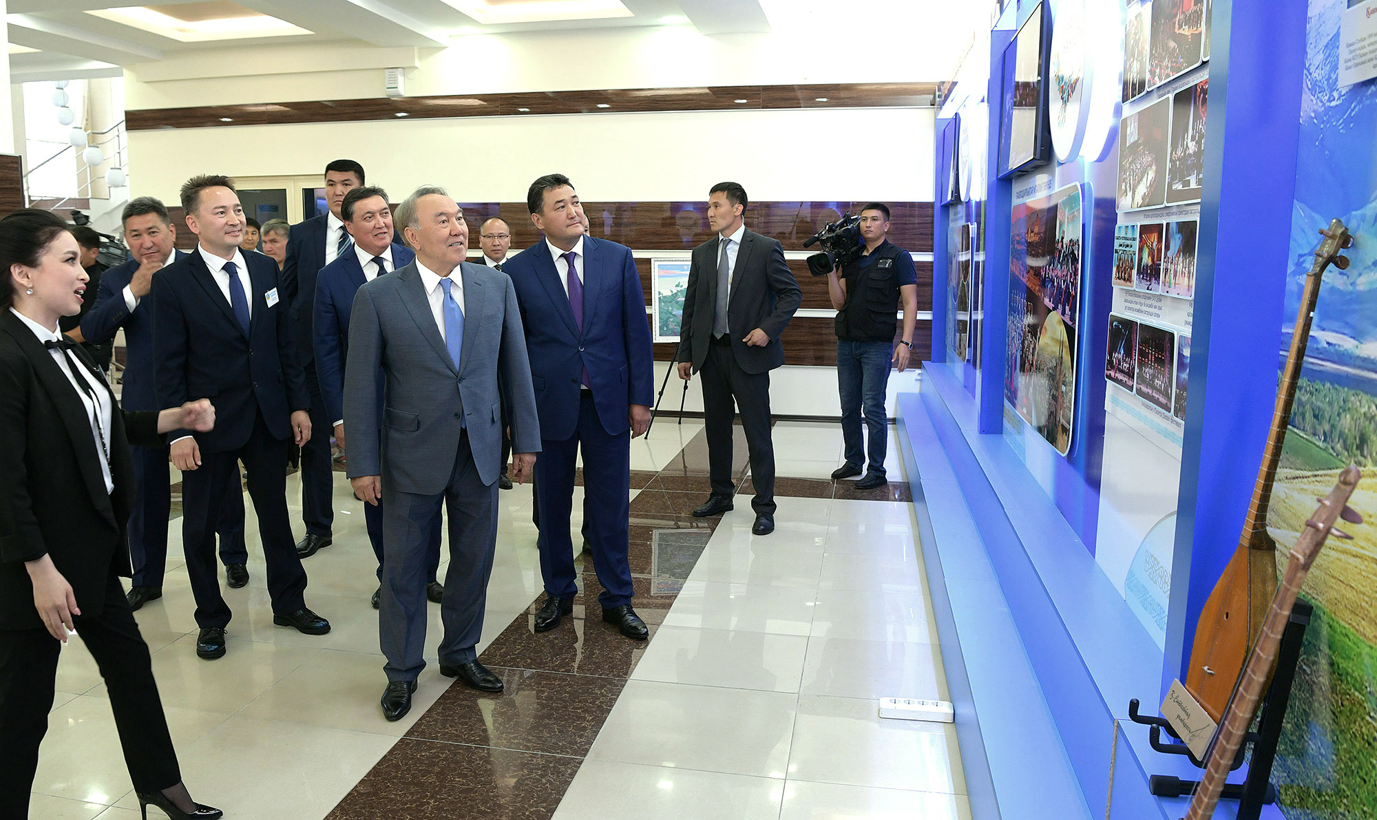 Kazakh President hold a meeting on socio-economic development of Pavlodar region