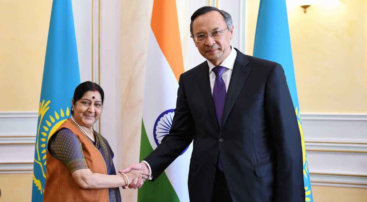 Deepening economic and political cooperation between Kazakhstan and India highlighted at meeting of FMs