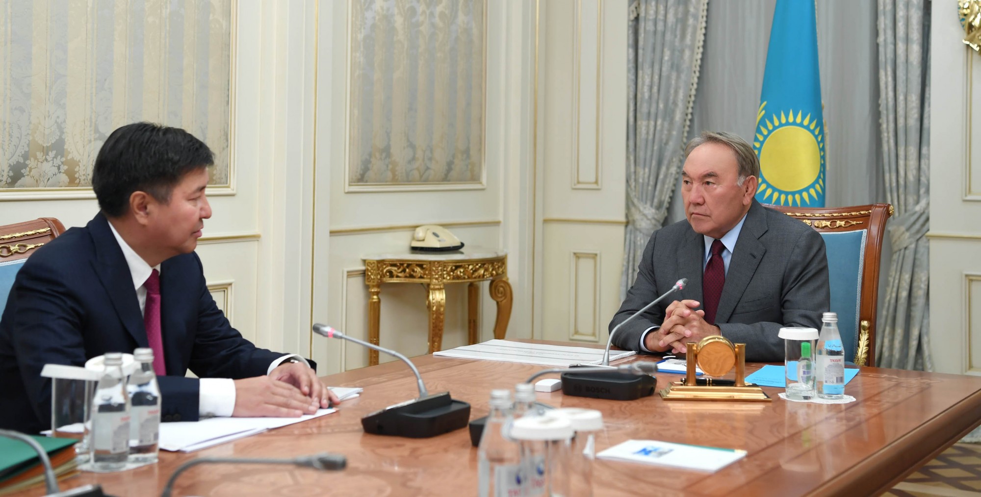 Nursultan Nazarbayev receives Chairman of Supreme Court