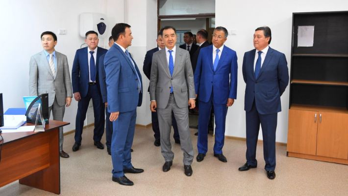 Bakytzhan Sagintayev gets acquainted with progress of relocation of state bodies from Shymkent to Turkestan