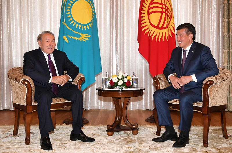 Nursultan Nazarbayev meets with Kyrgyz President Sooronbay Jeenbekov