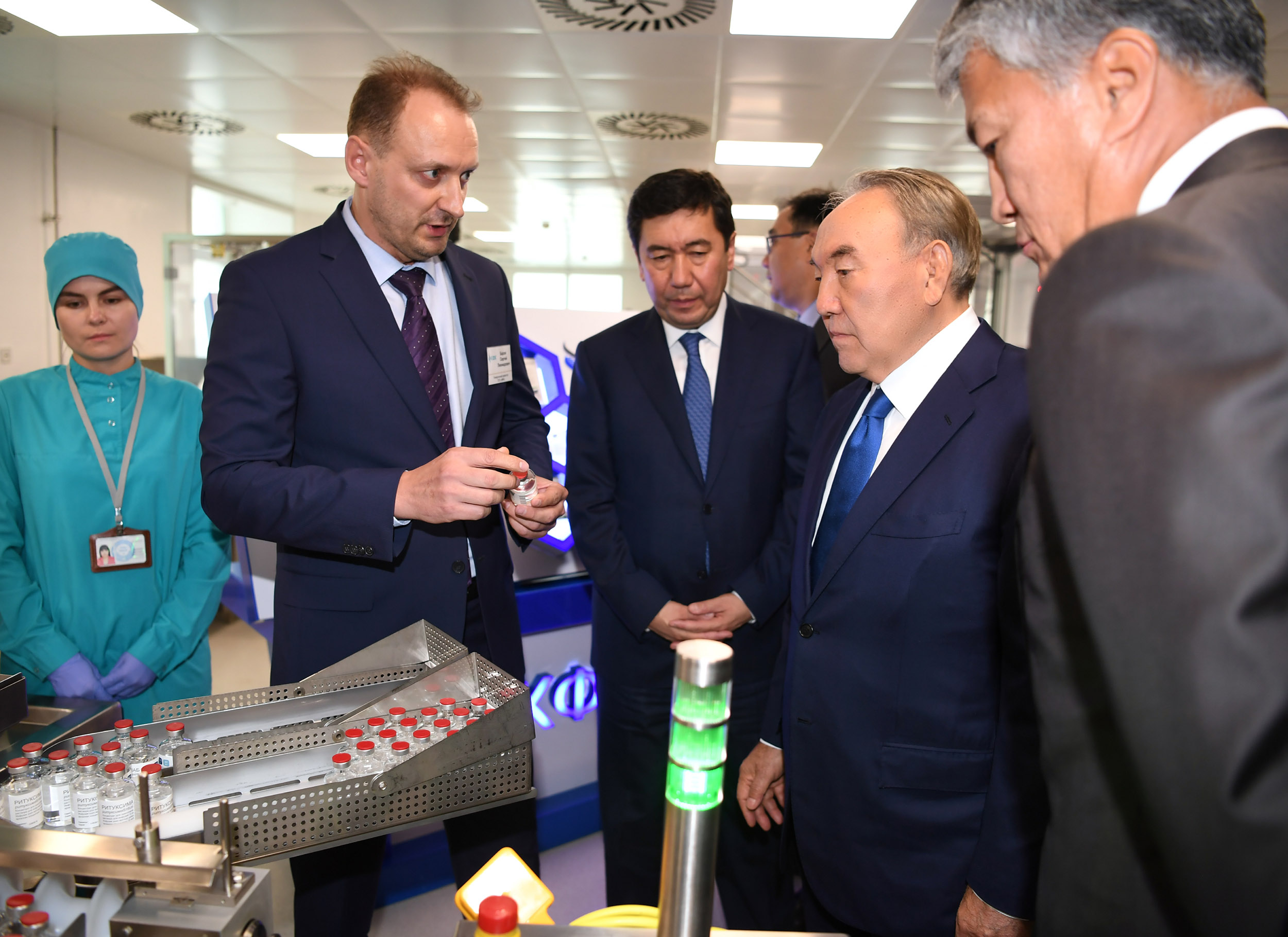 Nursultan Nazarbayev visits Karagandy Pharmaceutical Complex LLP