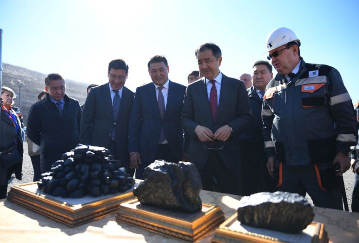 B.Sagintayev visits coal industry enterprise in Ekibastuz
