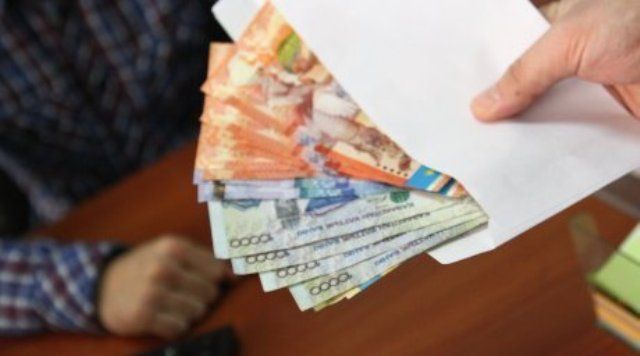 Kazakhstan to raise the minimum wage by 1.5 times in 2019