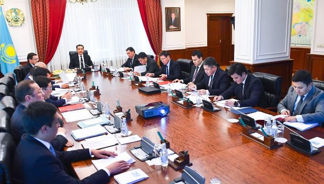 Bakytzhan Sagintayev holds a meeting of Council for Economic Policy