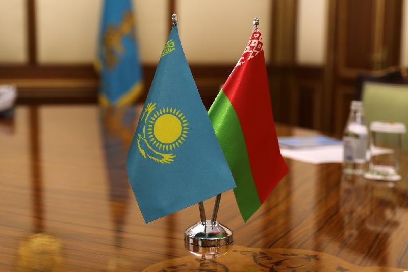 Kazakh, Belarusian defense ministries sign 2019 Military Coop Plan