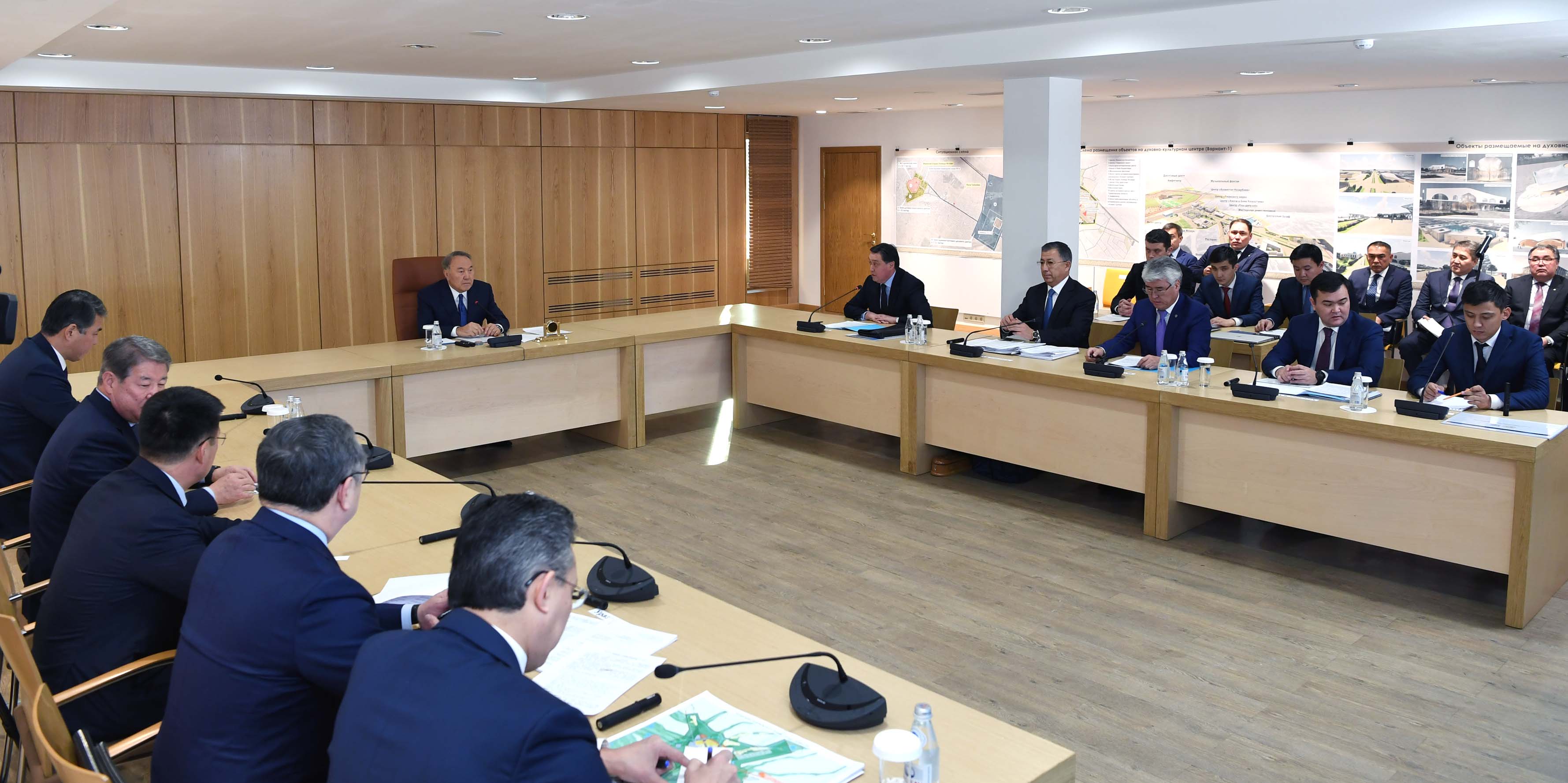 Kazakh President chaired a meeting on the development of the city of Turkestan 