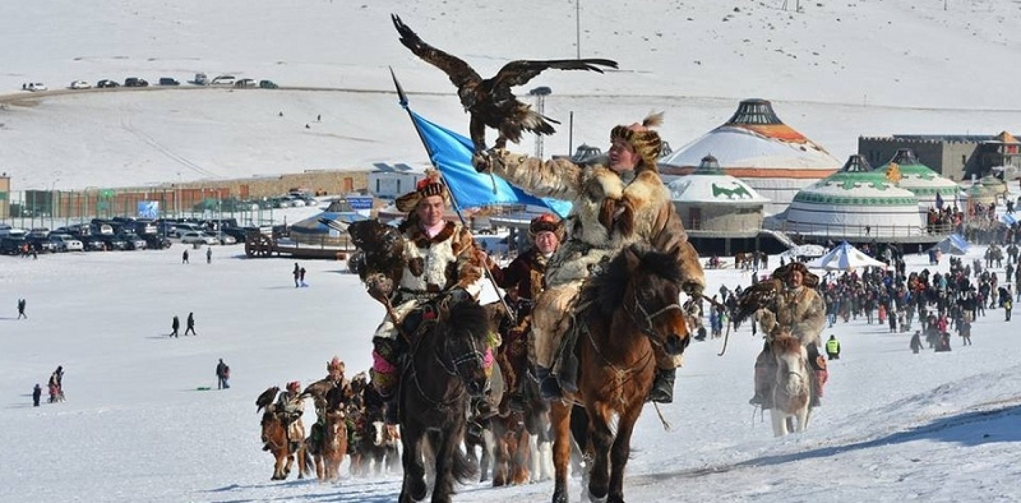 Mongolia to hold Spring Golden Eagle Festival in March to boost tourism