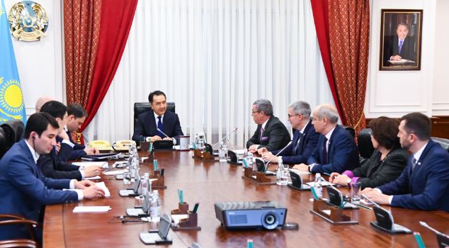 Bakytzhan Sagintayev holds a meeting with representatives of France-Kazakhstan Chamber of Commerce and Industry