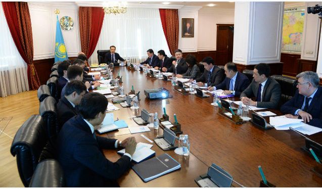 Development of "economy of simple things" discussed in the Government