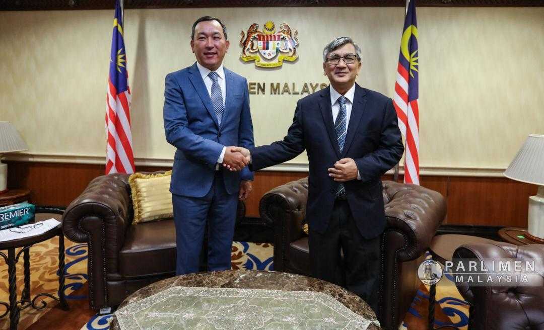 Ambassador of Kazakhstan meets with the Speaker of the House of Representatives of the Parliament of Malaysia