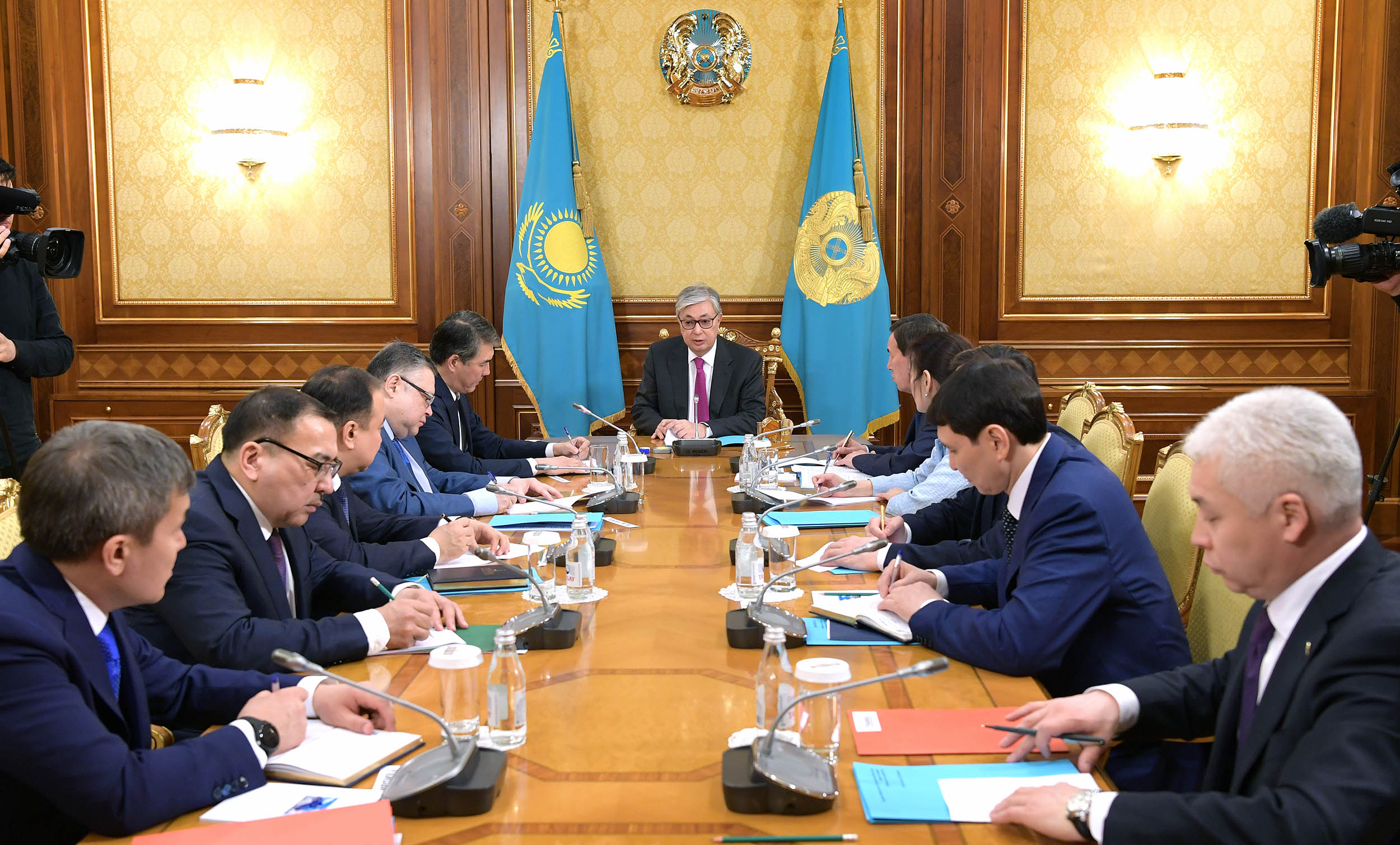 The President of Kazakhstan met with the leadership of the Presidential Administration