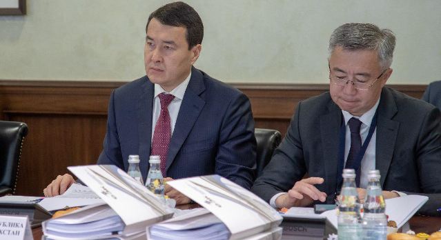 Alikhan Smailov participates in a meeting of the Council of Eurasian Economic Commission