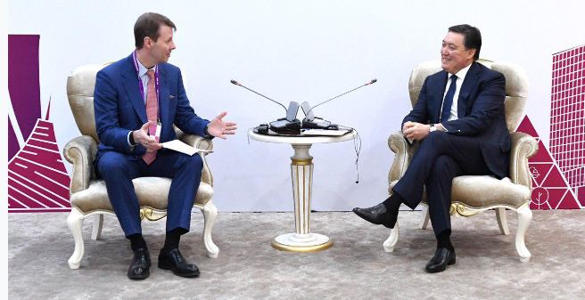 Askar Mamin holds a meeting with Chair of the Board of Nokia Risto Siilasmaa