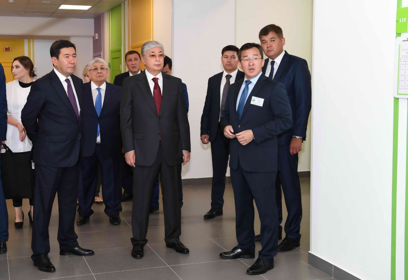 The President visites new clinic in Karaganda