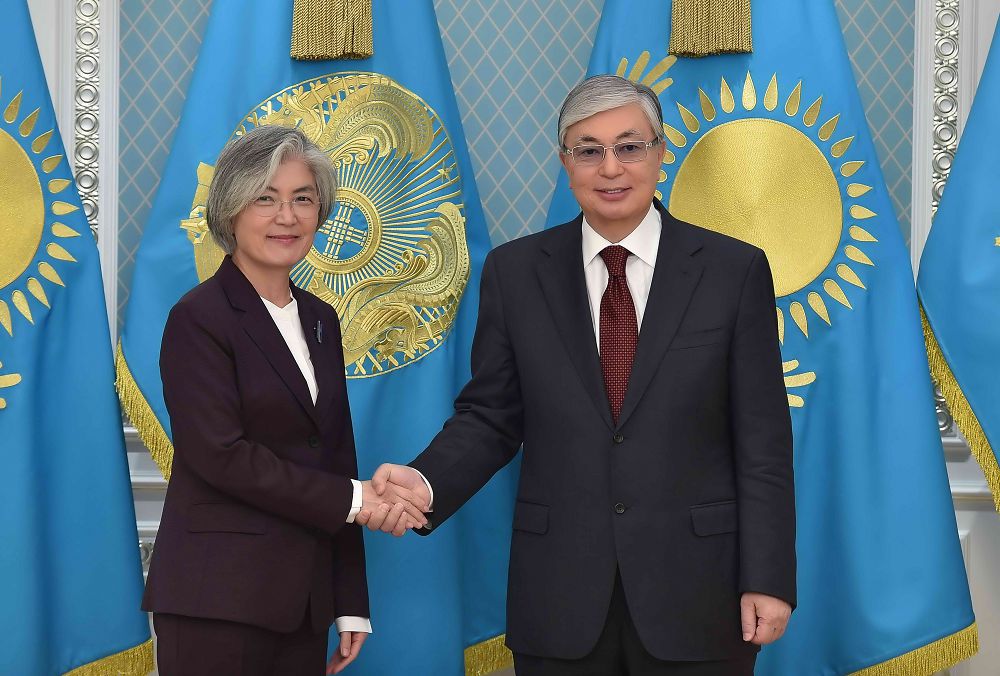 Kassym-Jomart Tokayev receives Foreign Minister of the Republic of Korea