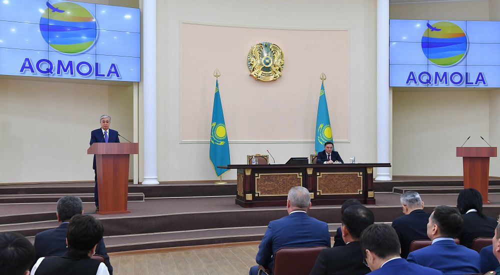 Tokayev holds a meeting on the development of Akmola region