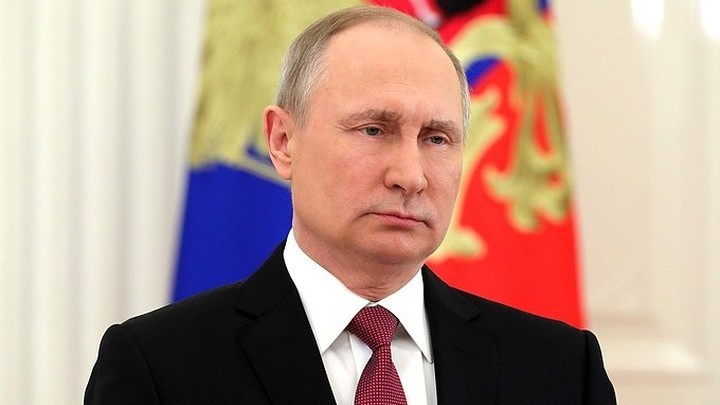 Vladimir Putin extends condolences over plane crash in Kazakhstan