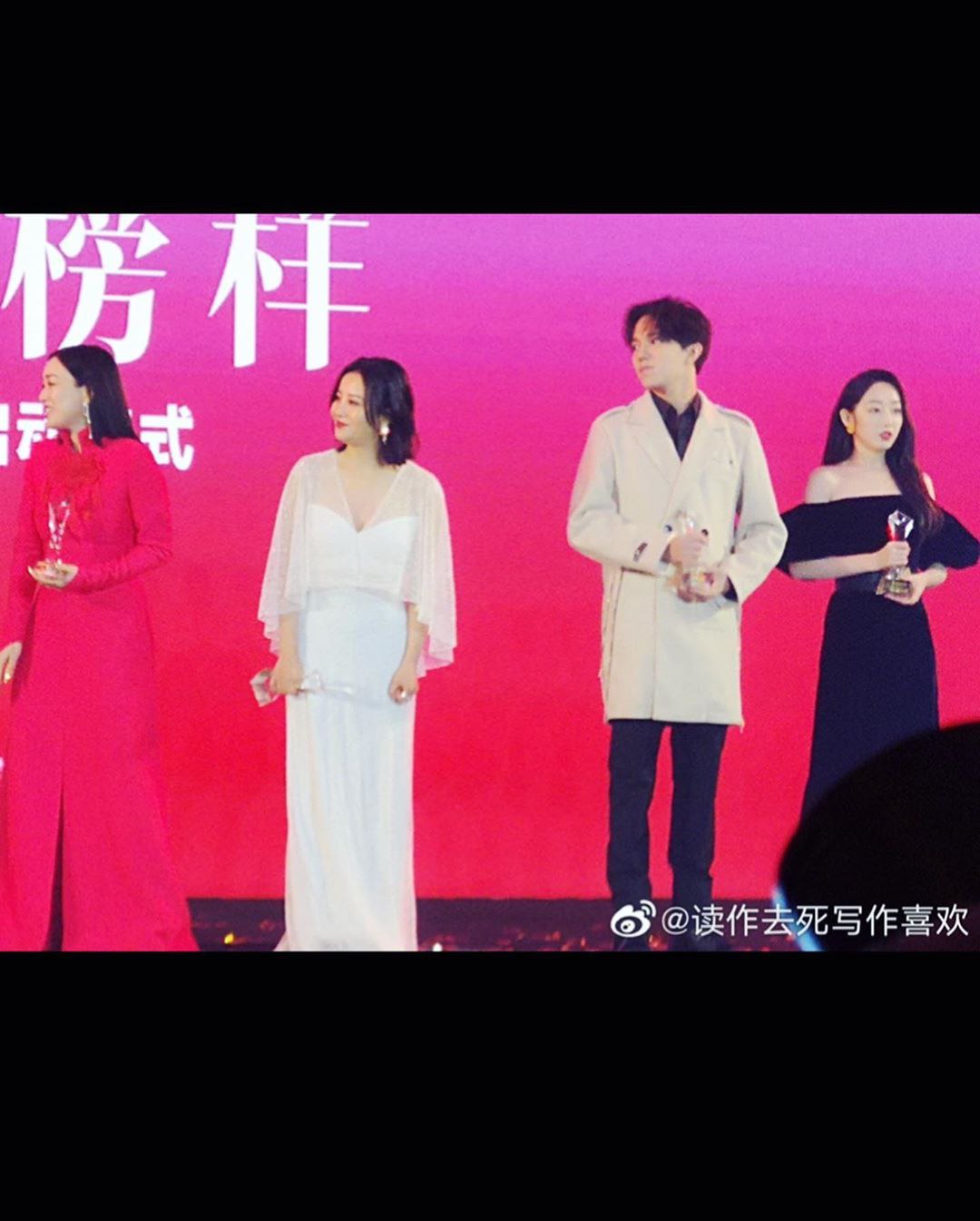 Dimash Kudaibergen becomes the best singer of the year in China
