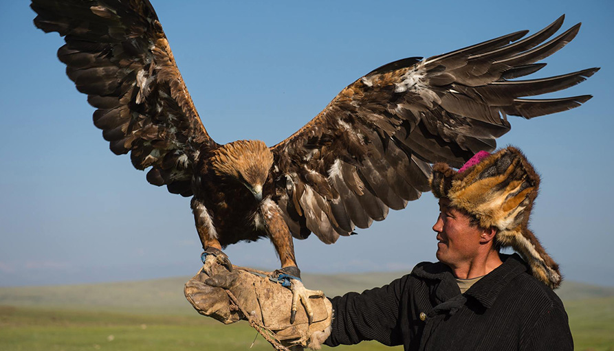 Eagle hunters tournament to be held in West Kazakhstan