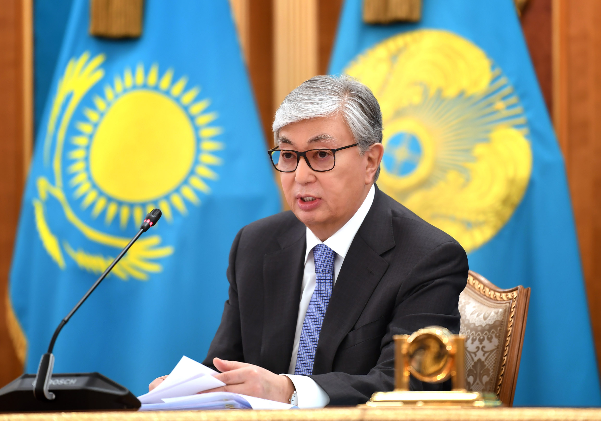 Kassym-Jomart Tokayev supports the challenge for snow removal