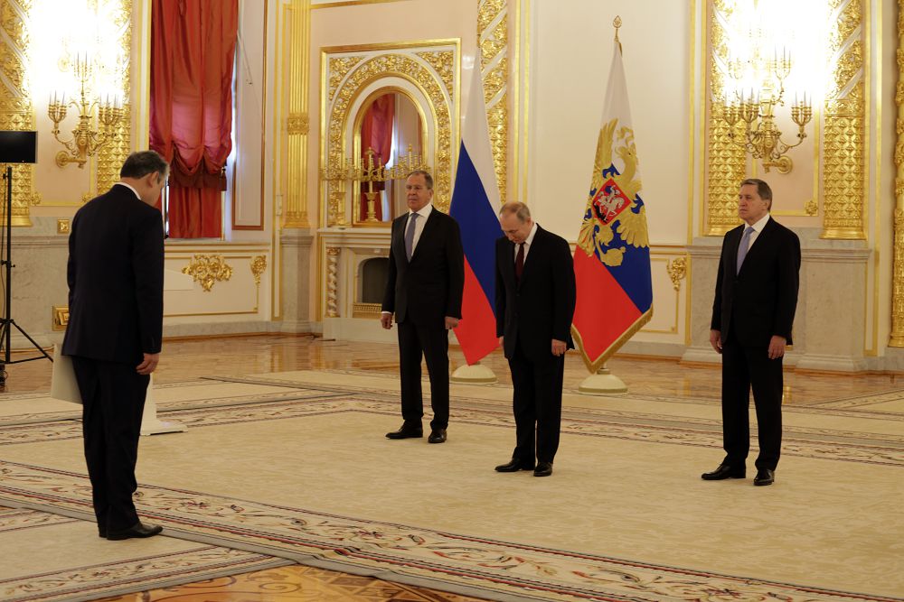 Kazakh Ambassador presents credentials to Vladimir Putin