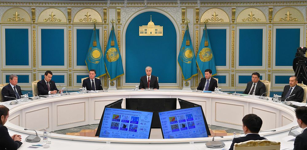 Head of state holds a meeting on the implementation of "Digital Kazakhstan" program
