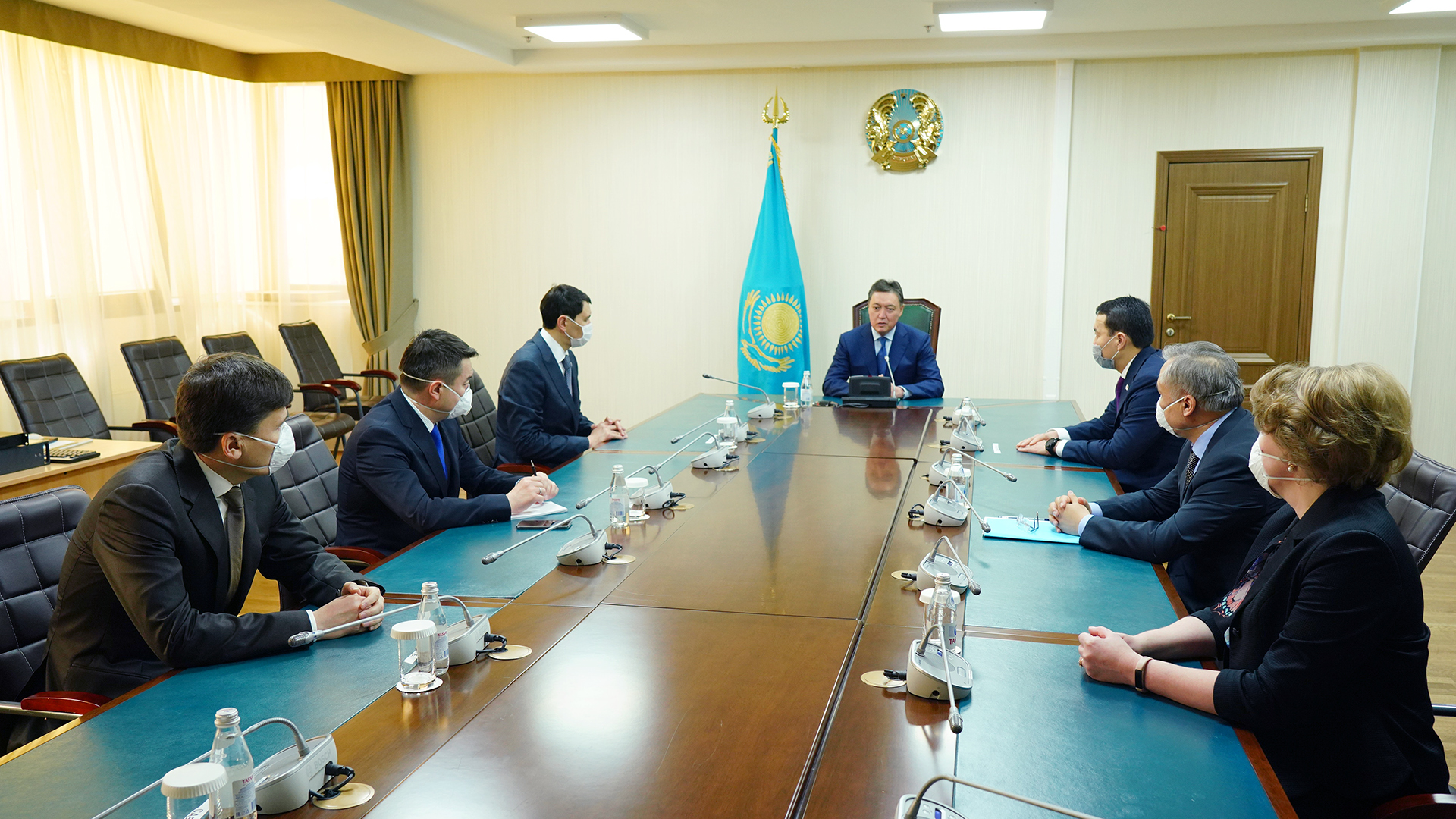 PM Askar Mamin introduces new minister of finance