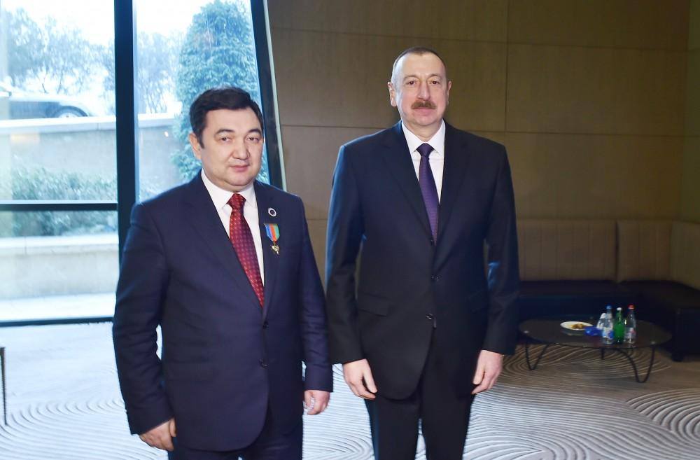 Azerbaijan President receives International Turkic Academy President