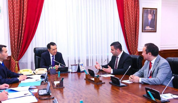 Kazakh PM discusses prospects of cooperation in agro-industrial complex with Cedar Meats General Manager