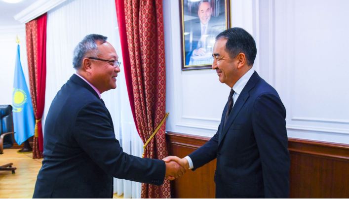 Trade and economic investment cooperation between Kazakhstan and Singapore discussed