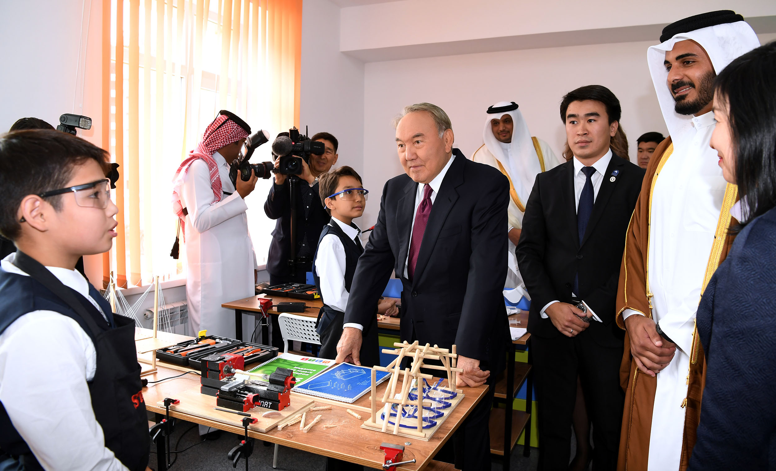 Nursultan Nazarbayev congratulates on the Day of Knowledge
