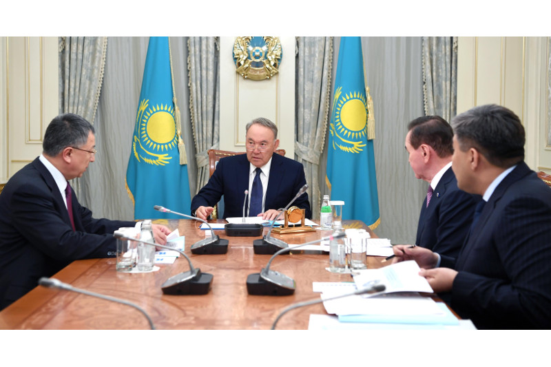 Nursultan Nazarbayev meets with Deputy Chairman of the People's Assembly of Kazakhstan