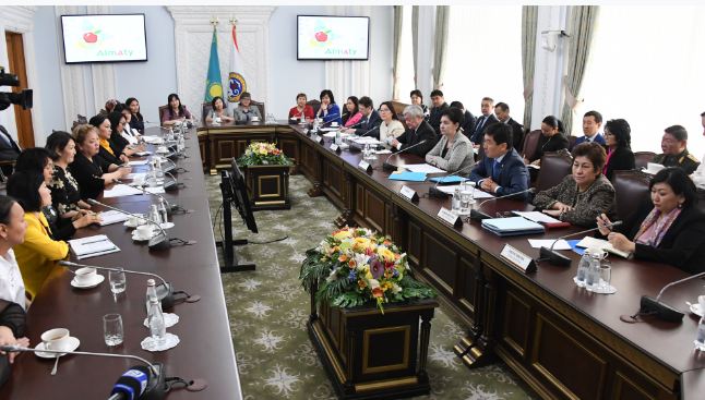 Gulshara Abdykalikova checks execution of Elbasy’s new social policy in Almaty