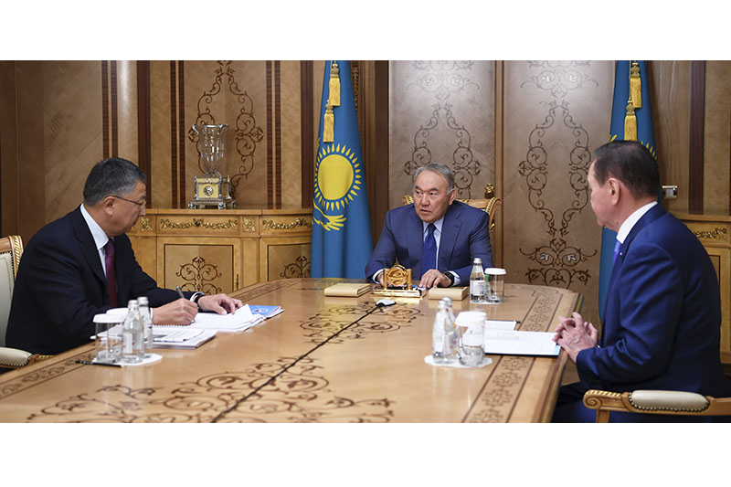 Nursultan Nazarbayev receives Janseit Tuimebayev