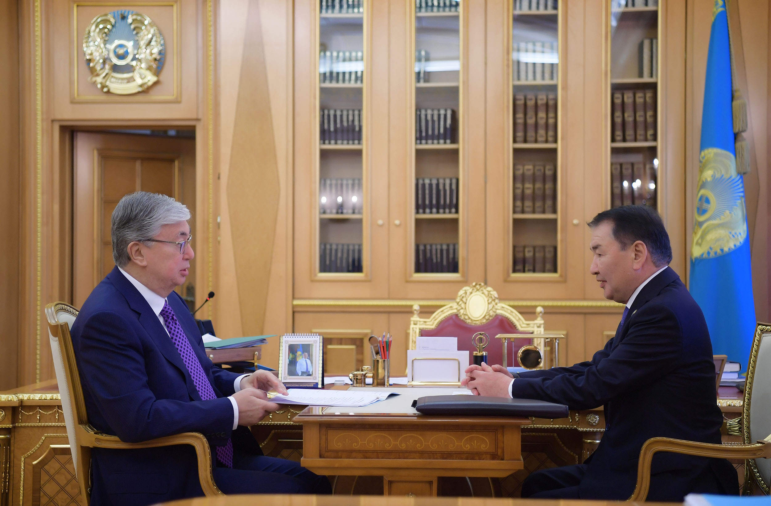 Kassym-Jomart Tokayev receives Chairman of the Constitutional Council Kairat Mami