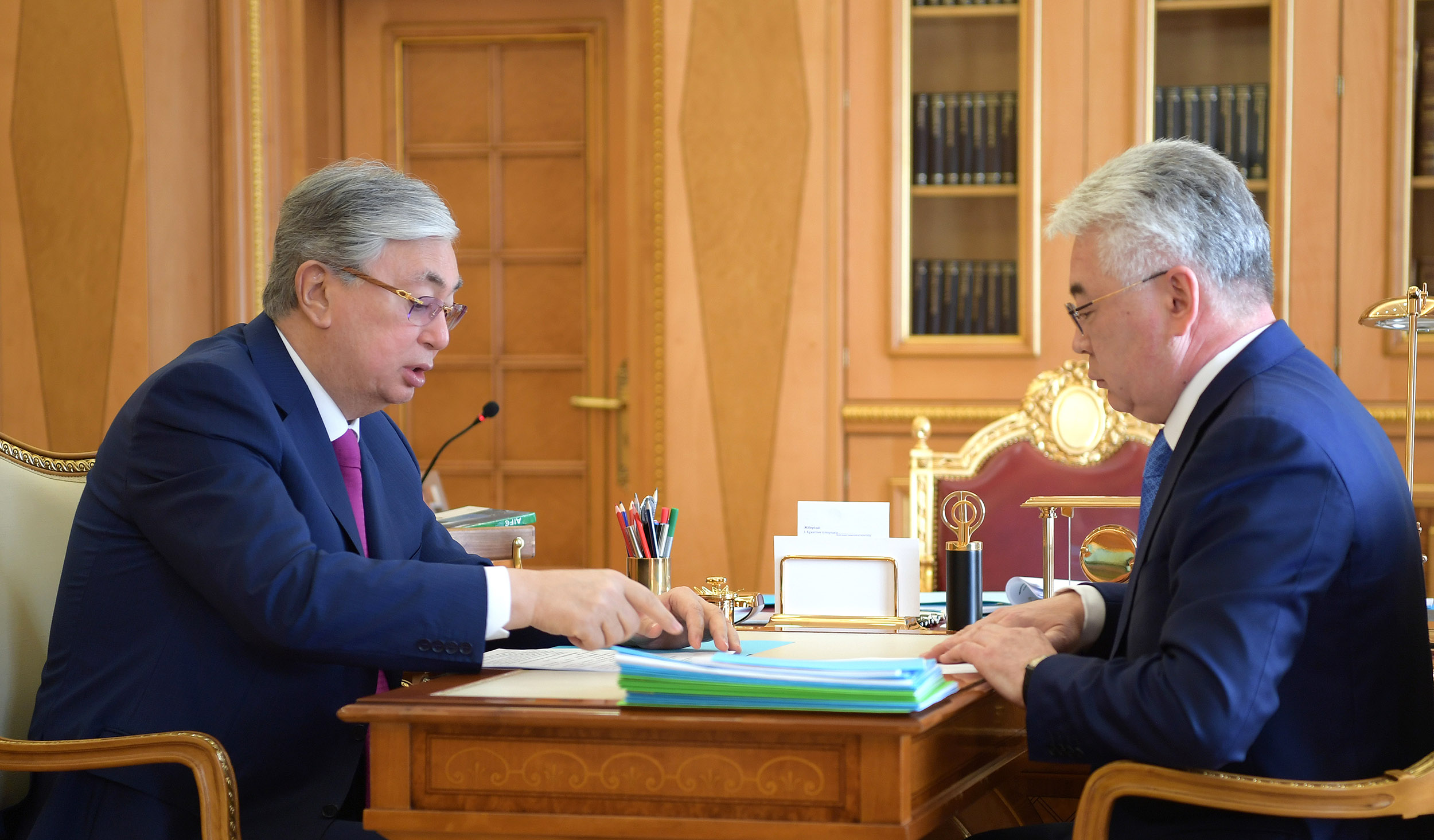 Kassym-Jomart Tokayev receives Foreign Minister Beibut Atamkulov