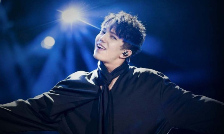 Dimash Kudaibergen gives a concert in Saint Petersburg