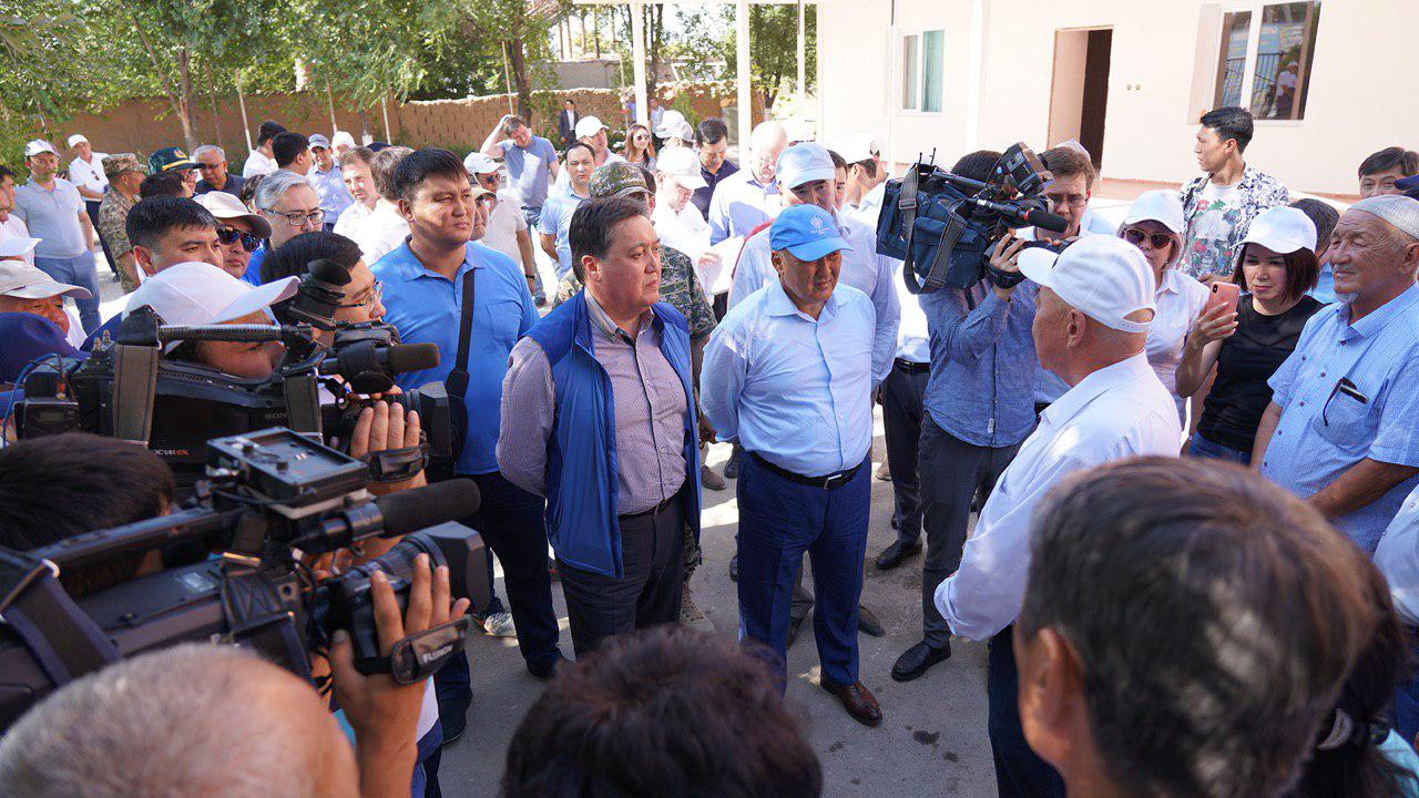 Askar Mamin inspects progress of restoration in Arys and pace of construction in Turkistan city