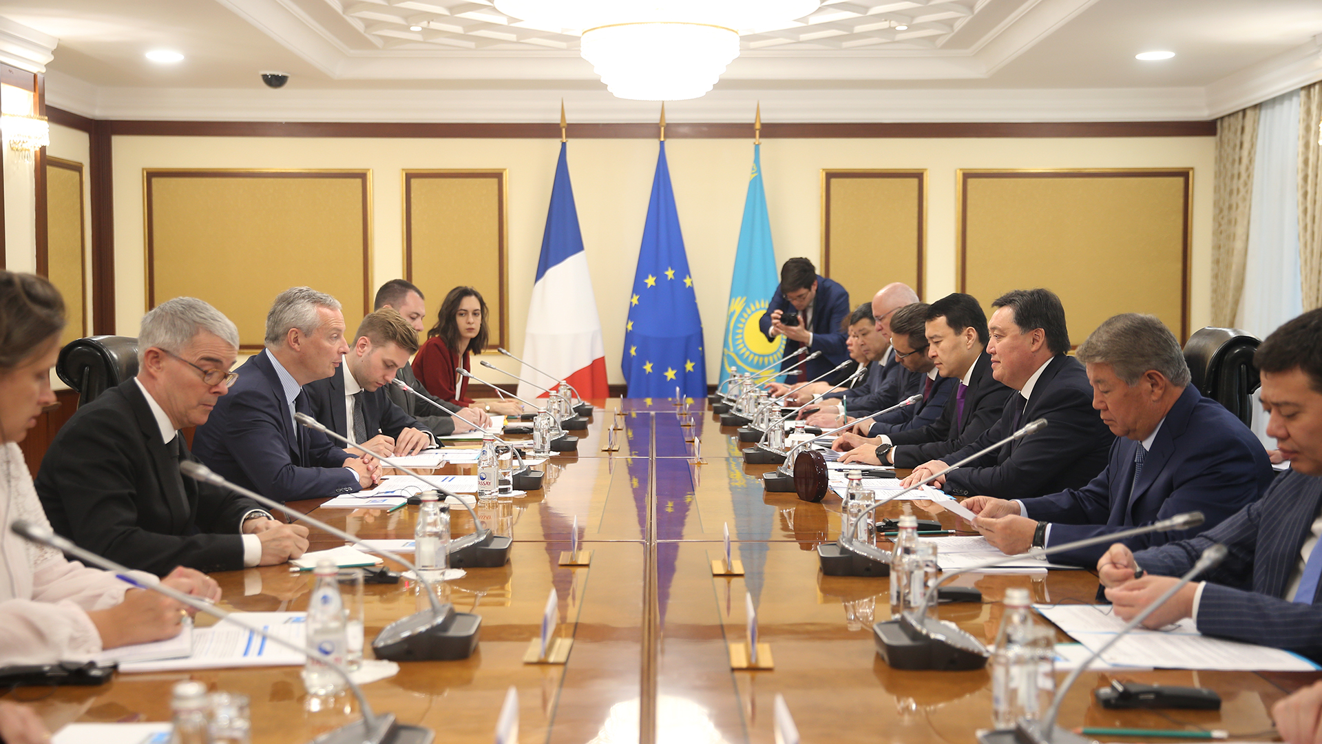 Askar Mamin holds a meeting with French Minister of Economy and Finance Bruno Le Maire
