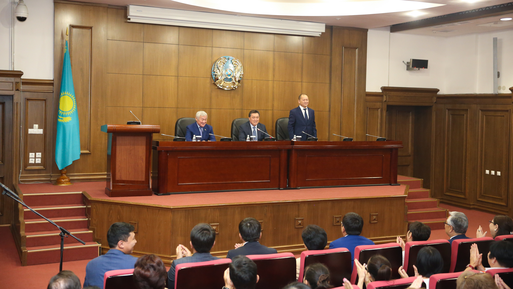 Mamin presents new minister of labor and social protection of the population