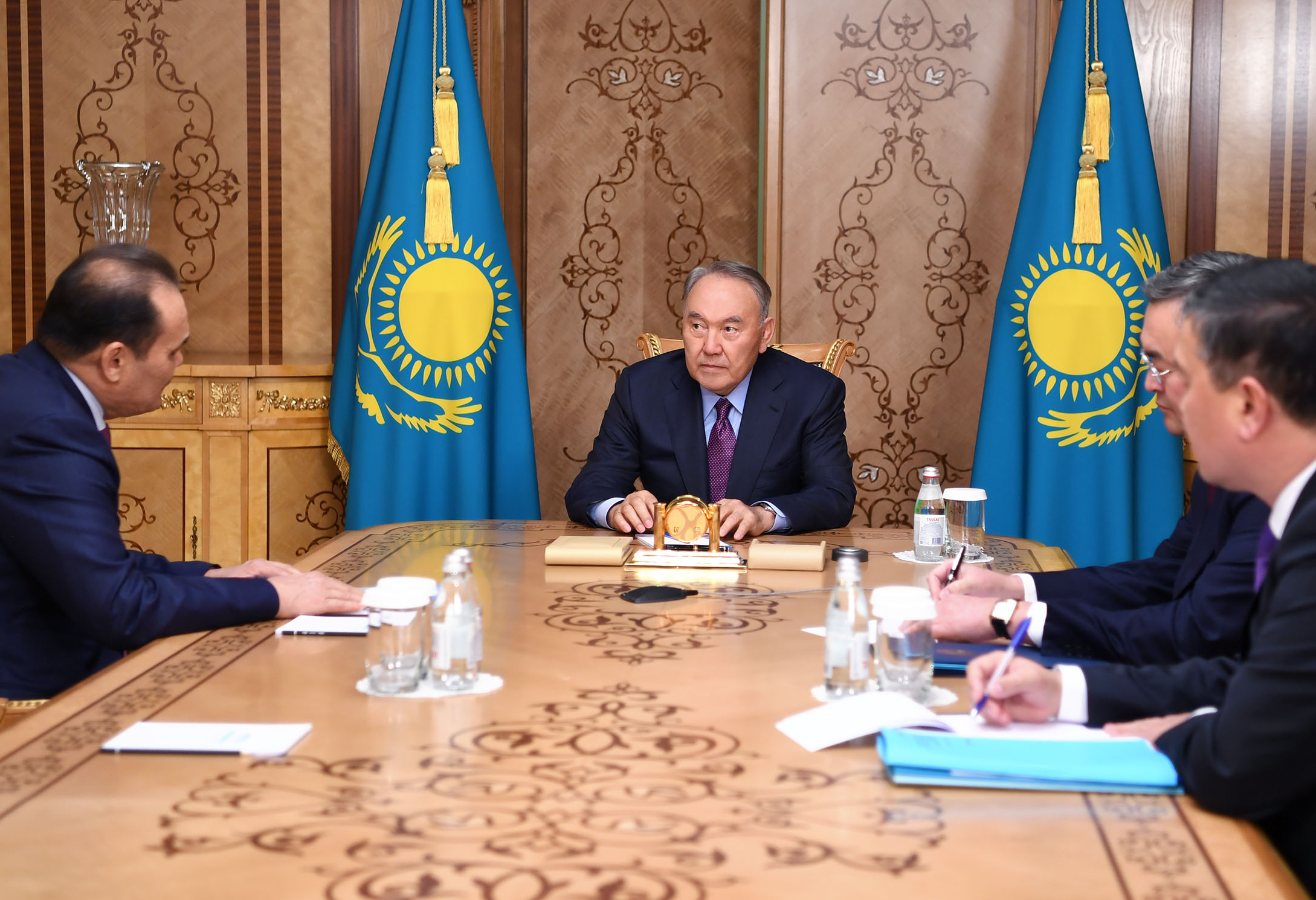 Nazarbayev receives Secretary General of the Turkic Council Baghdad Amreyev